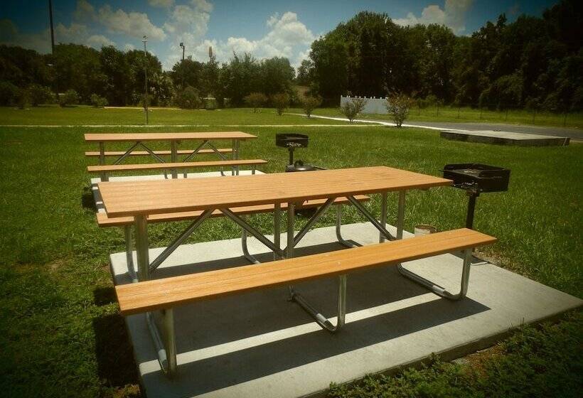 Отель Days Inn By Wyndham Wildwood I75