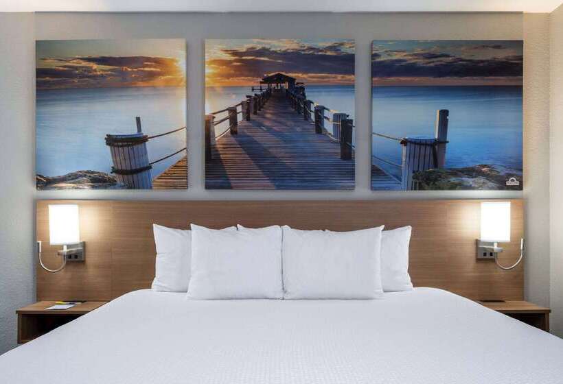 酒店 Days Inn & Suites By Wyndham Commerce