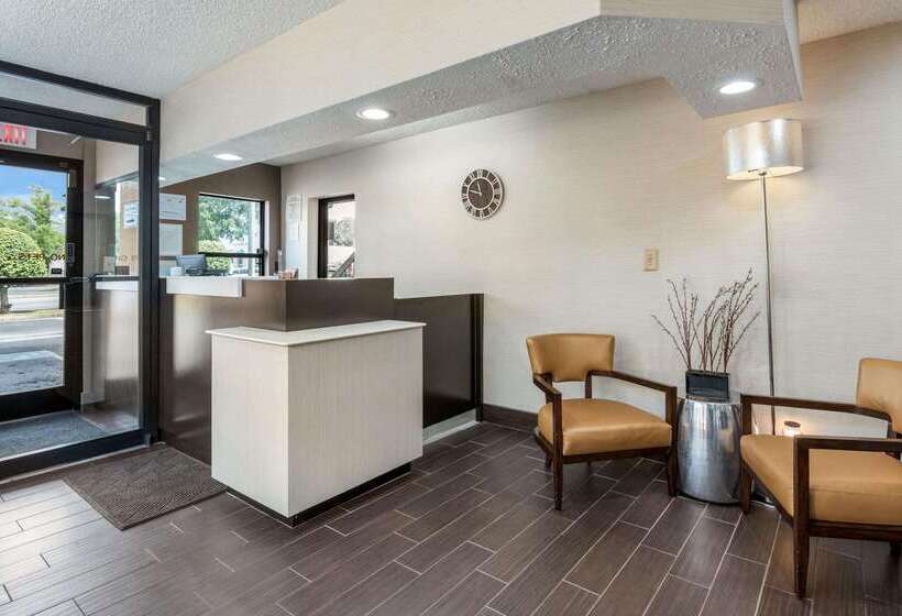 هتل Econo Lodge