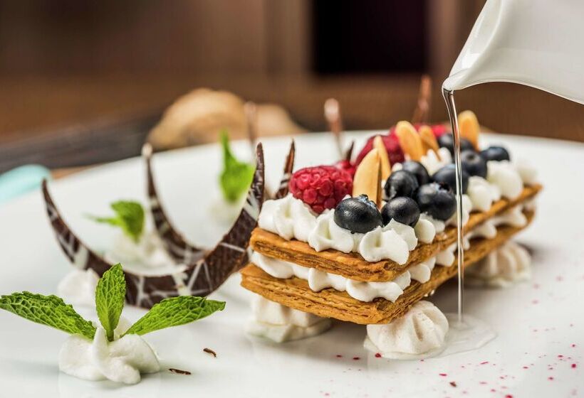 هتل Embassy Suites By Hilton Bogotá Rosales