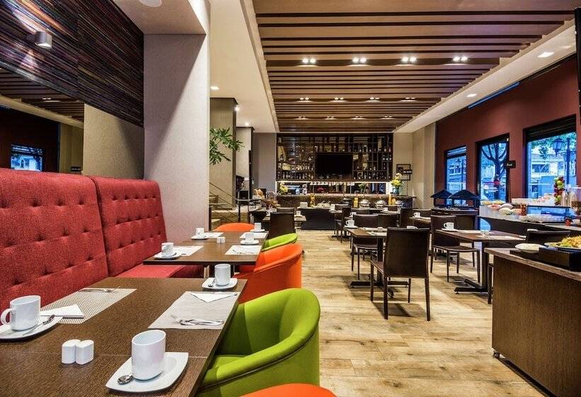 هتل Embassy Suites By Hilton Bogotá Rosales