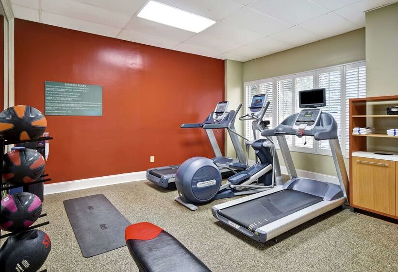 هتل Embassy Suites By Hilton Charleston Historic District