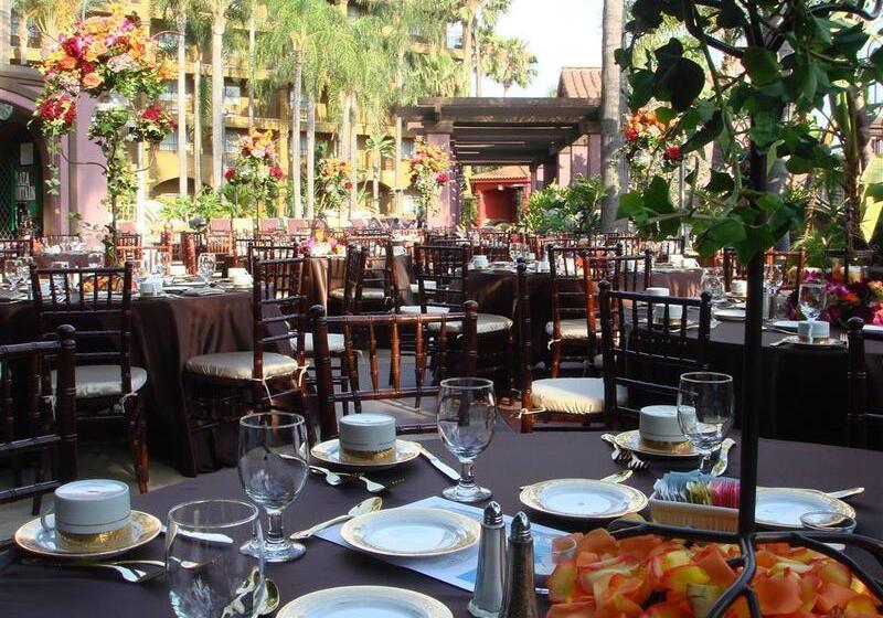 בית מלון כפרי Four Points By Sheraton Anaheim