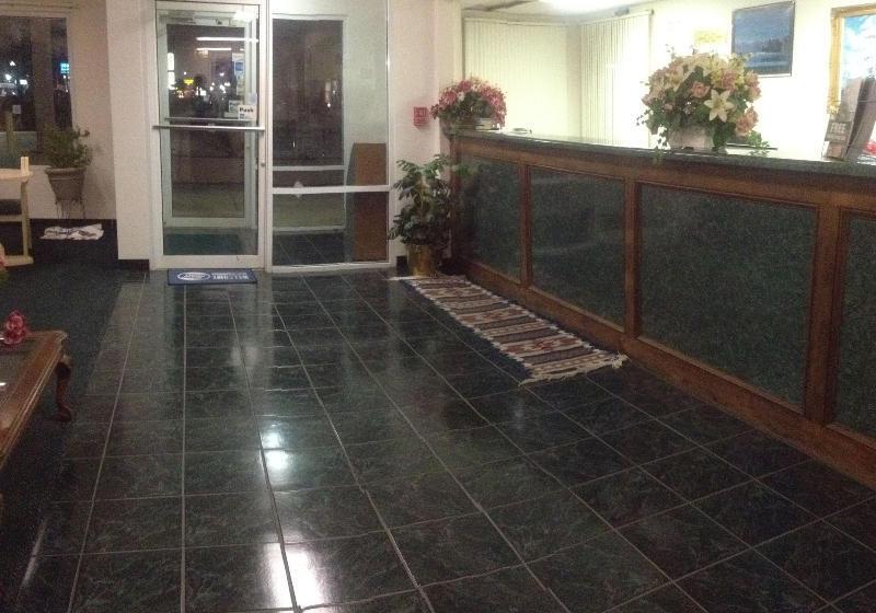 فندق Garden Inn & Suites
