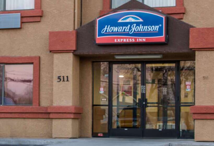 Отель Howard Johnson By Wyndham Williams