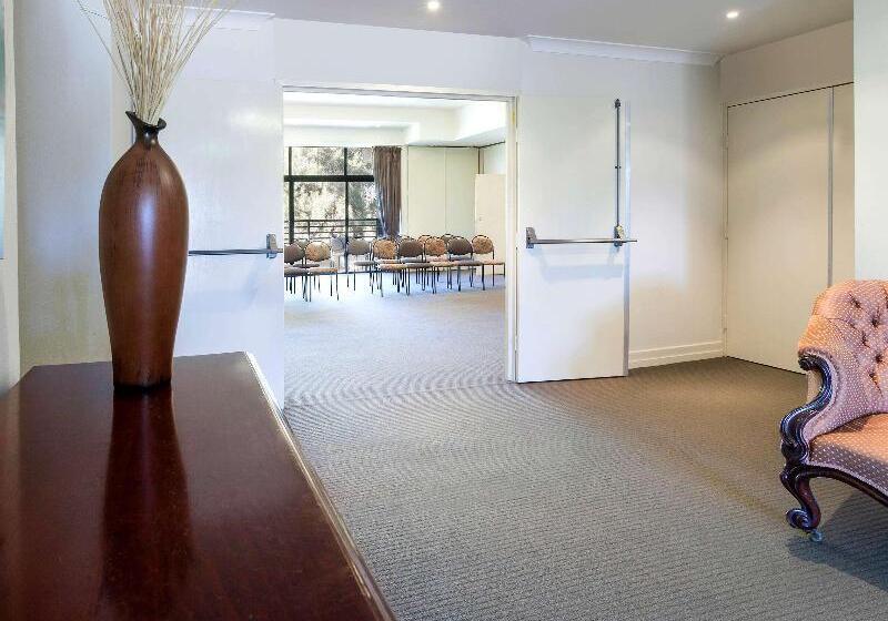 فندق Ibis Styles Tamworth
