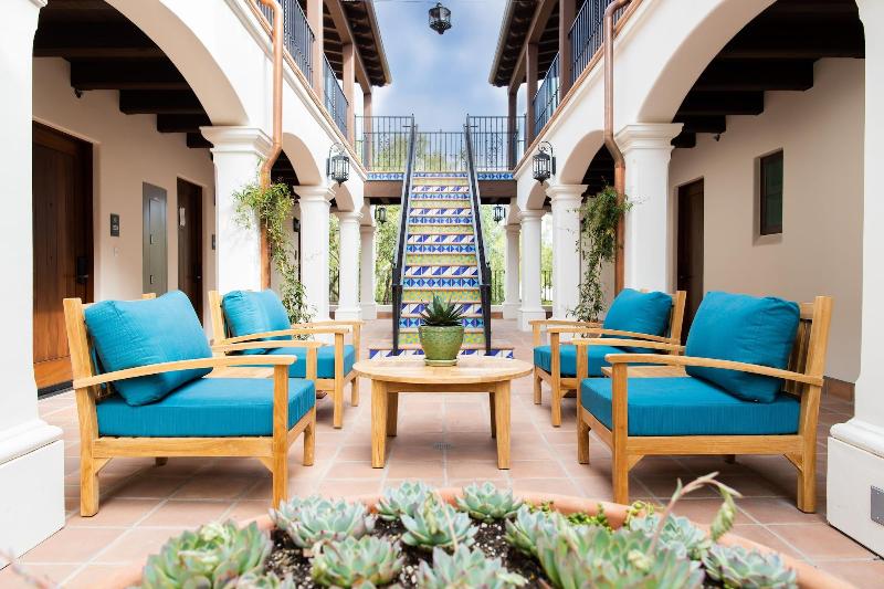 בית מלון כפרי La Playa Inn Santa Barbara