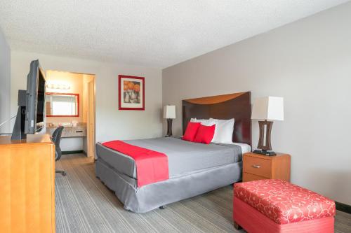 Отель Bayside Inn Pinellas Park  Clearwater