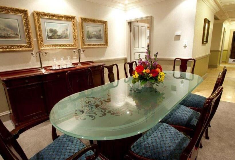 בית מלון כפרי Walmont At Graceland