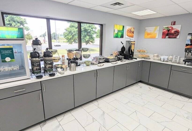 בית מלון כפרי Quality Inn Oak Grove Fort Campbell