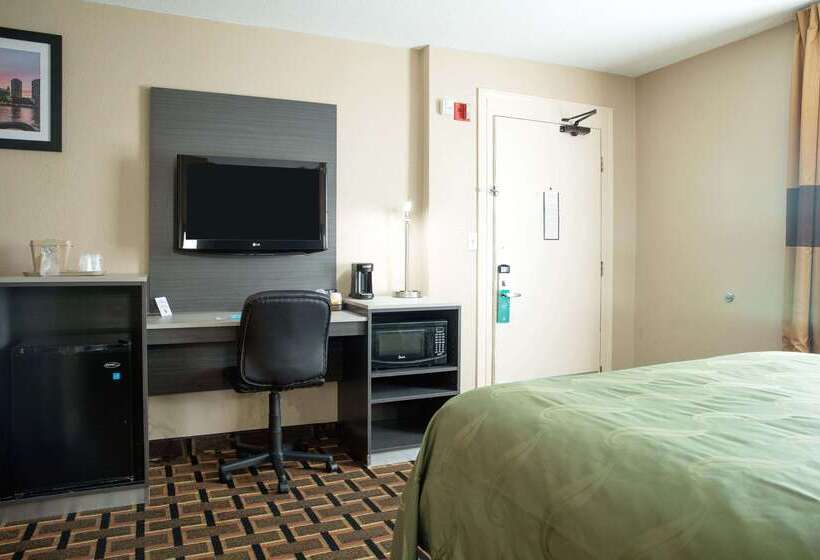 호텔 Quality Inn Raynham  Taunton