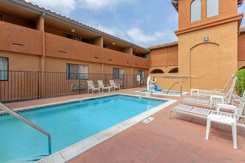 酒店 Quality Inn & Suites Oceanside Near Camp Pendleton