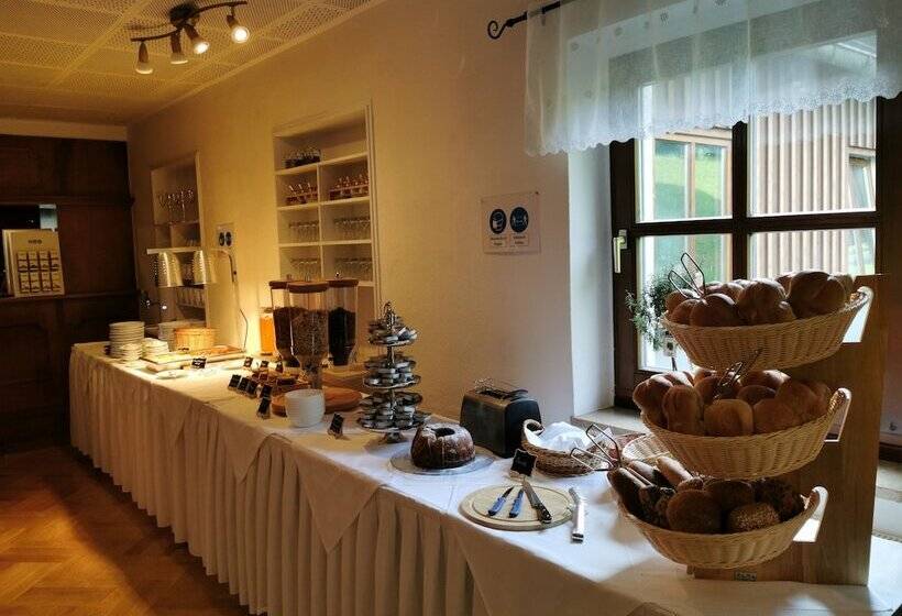 هتل Schwarzbeerschanke Pobershau