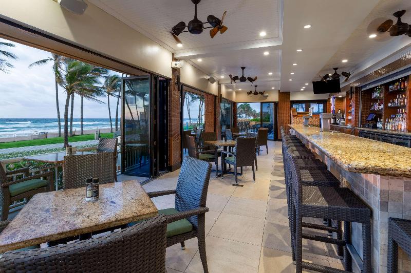 בית מלון כפרי Wyndham Deerfield Beach Resort