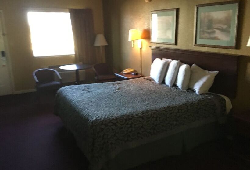 汽车旅馆  Travel Inn North Little Rock