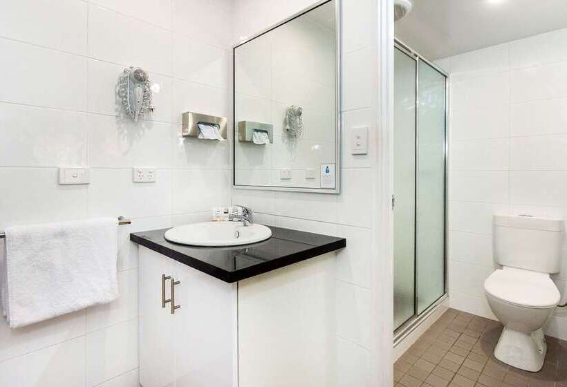 Quality Inn Railway Motel