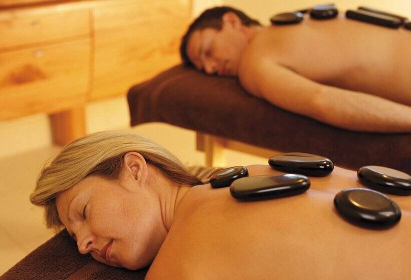 Ramada Resort By Wyndham Port Douglas