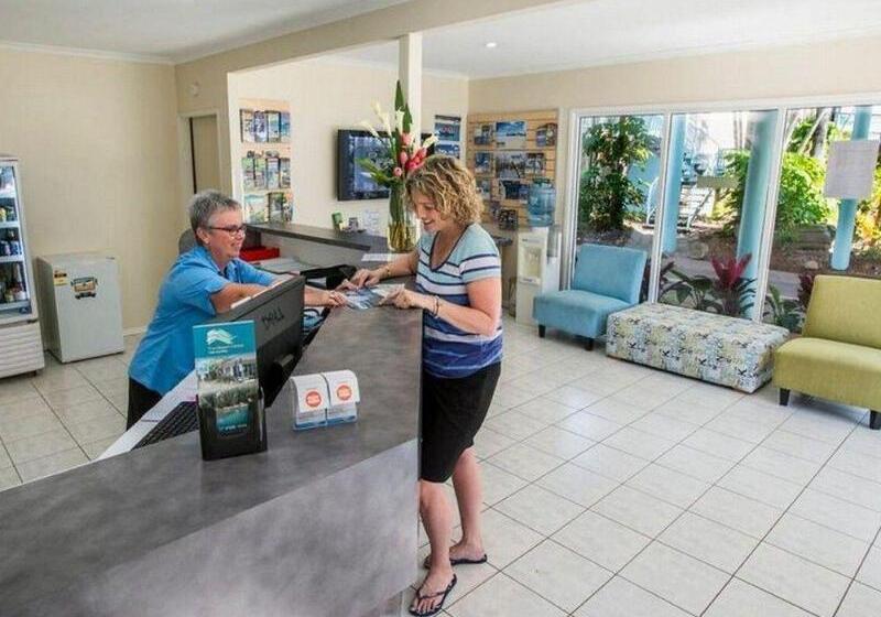 منتجع The Beach Motel Hervey Bay
