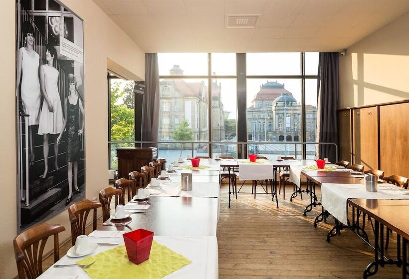 هتل An Der Oper