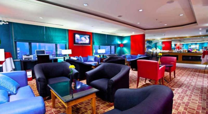 هتل Aryaduta Makassar