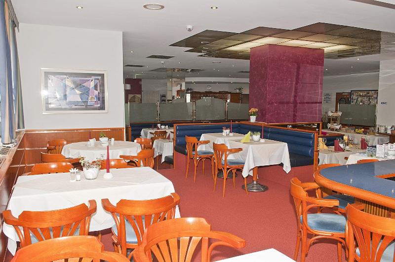 ホテル Falkenstein