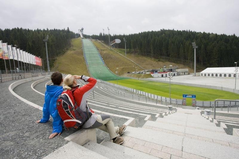 ホテル Falkenstein