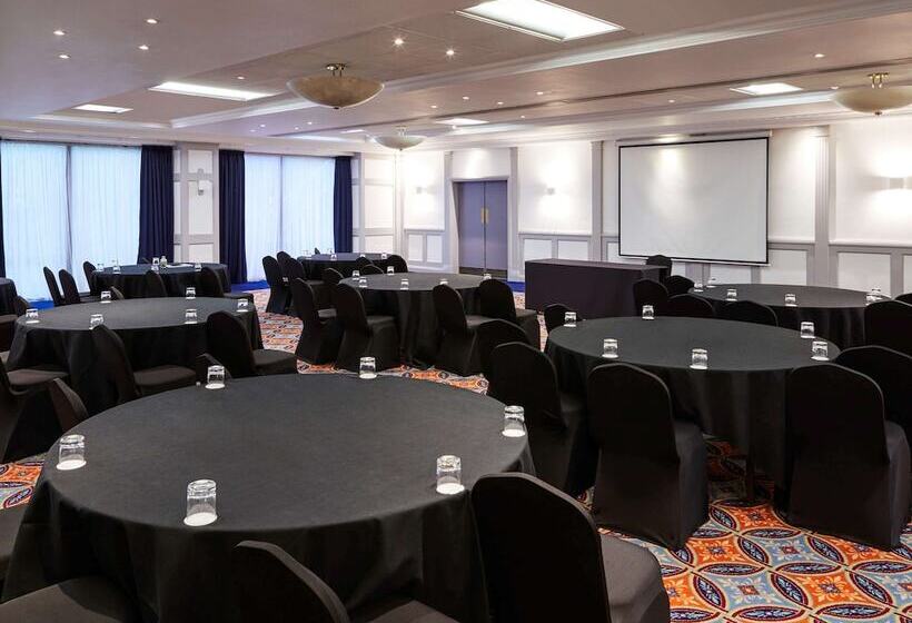 هتل Mercure Nottingham Sherwood