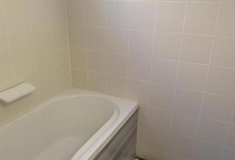 בית מלון כפרי Rose Bay