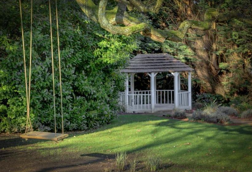 هتل Laura Ashley  The Iliffe