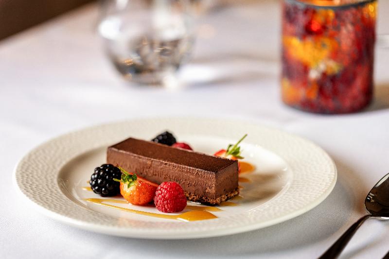 هتل The Queens Gate