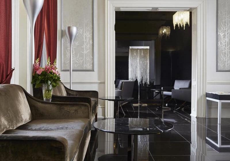 هتل The Queens Gate