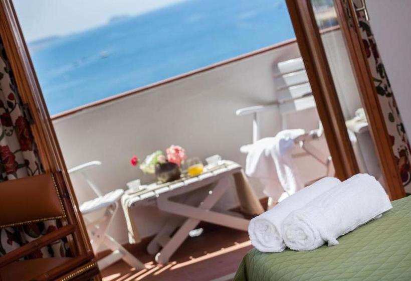 Grand Hotel De Rose