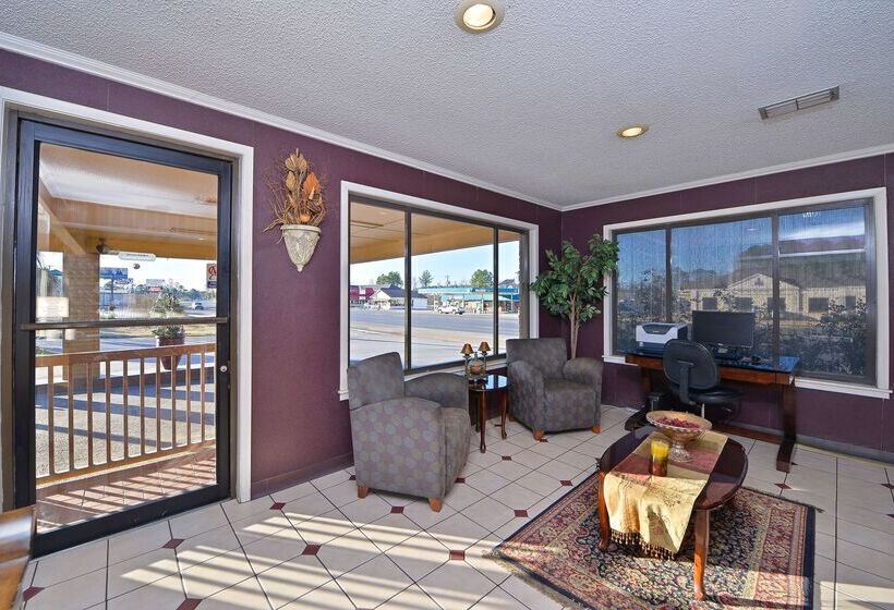 هتل Xecutive Inn And Suites