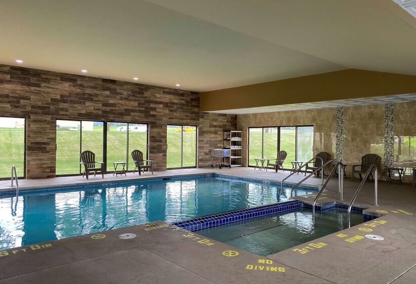 فندق Americinn By Wyndham Fort Atkinson