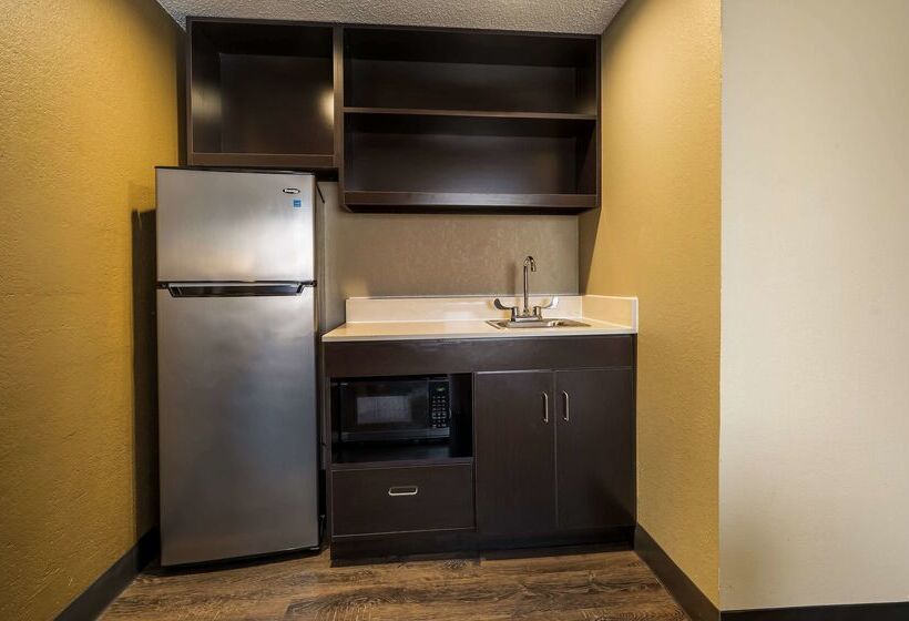 בית מלון כפרי Best Western Detroit Livonia