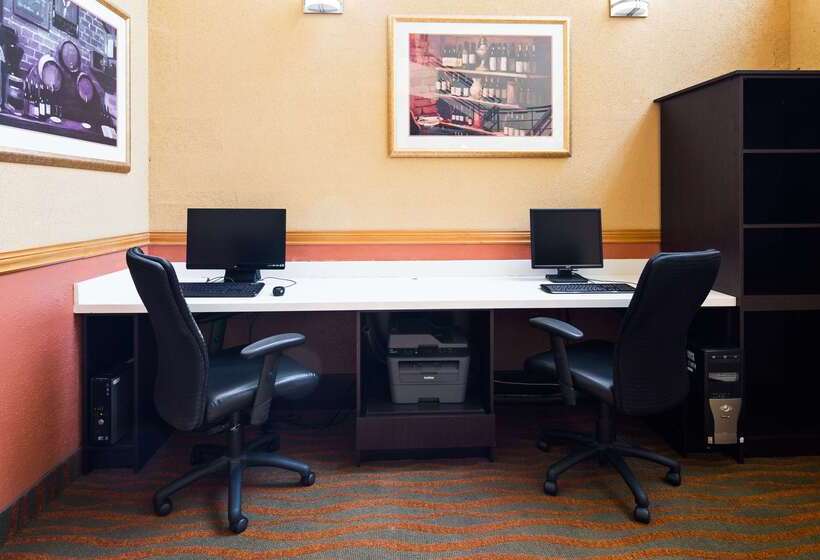 酒店 Best Western Little River Inn