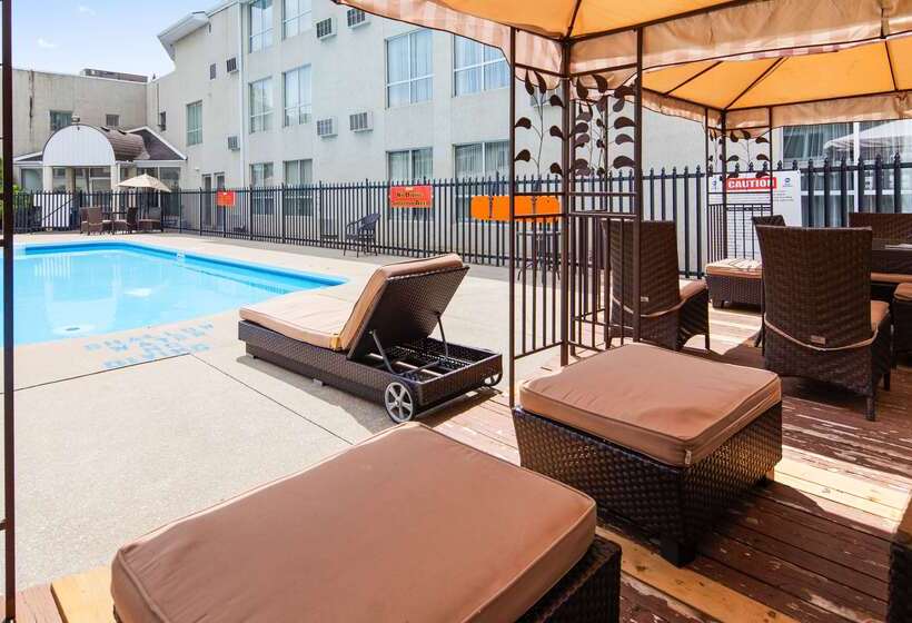 酒店 Best Western Little River Inn