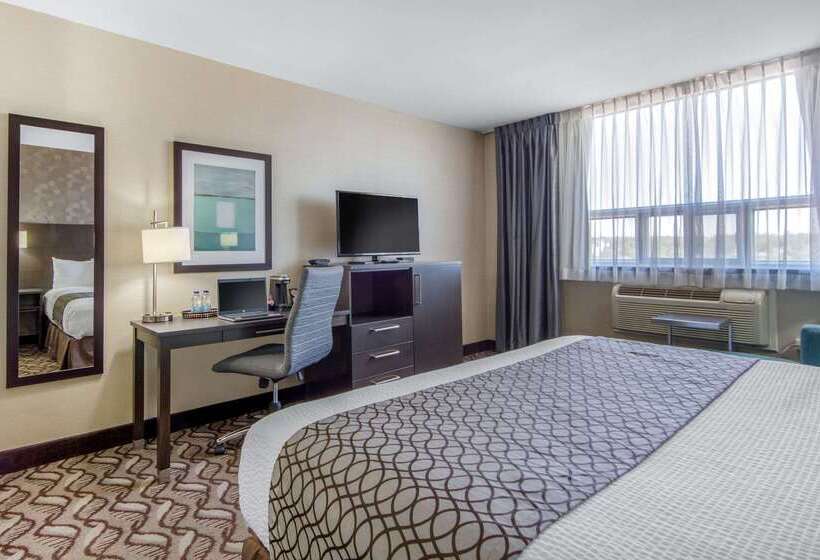 فندق Clarion