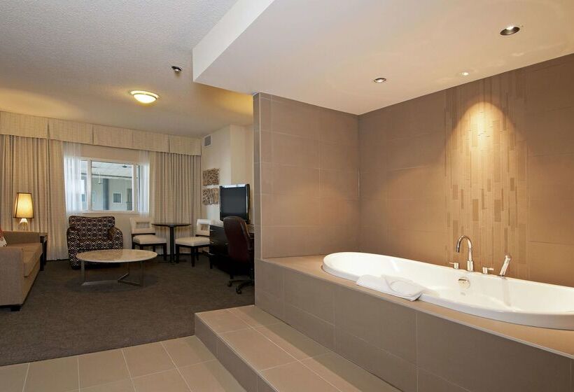 Coast Kamloops Hotel & Conference Centre