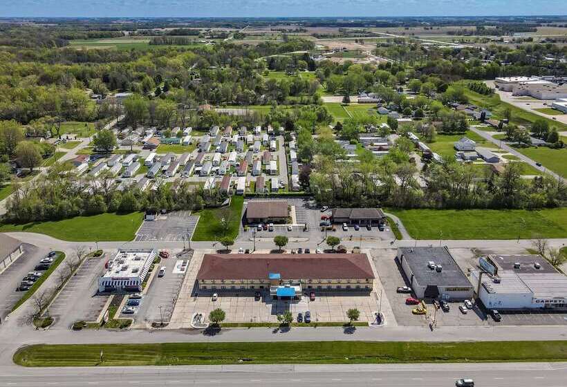 בית מלון כפרי Comfort Inn Near Kokomo Speedway