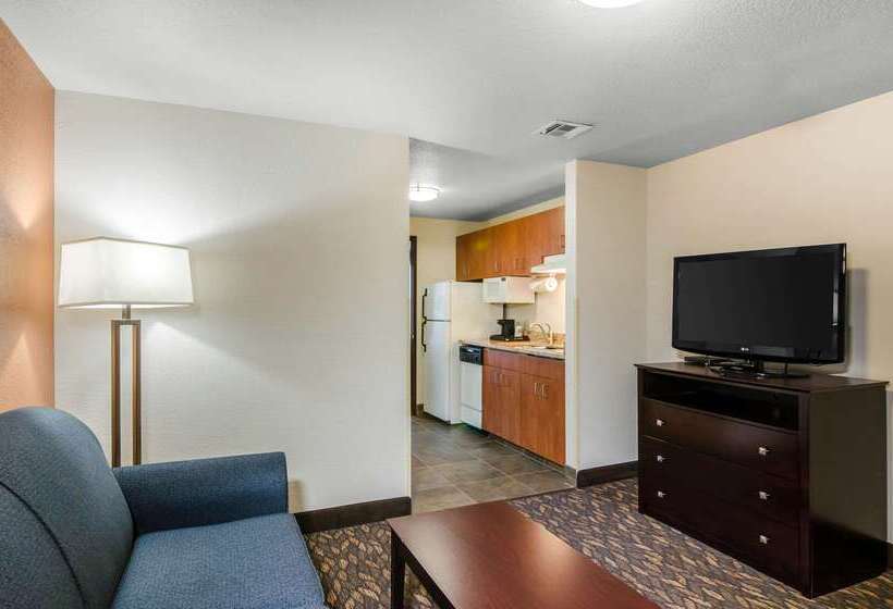 فندق Comfort Inn & Suites Ashland