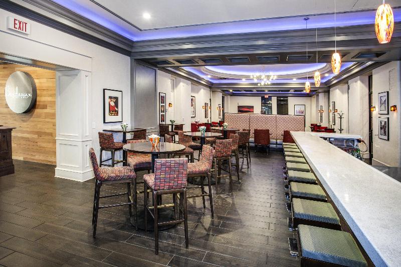 هتل Crowne Plaza Lansing, An Ihg