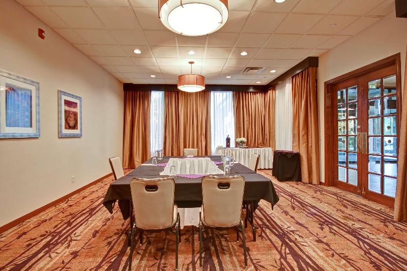 Doubletree By Hilton Hotel Flagstaff