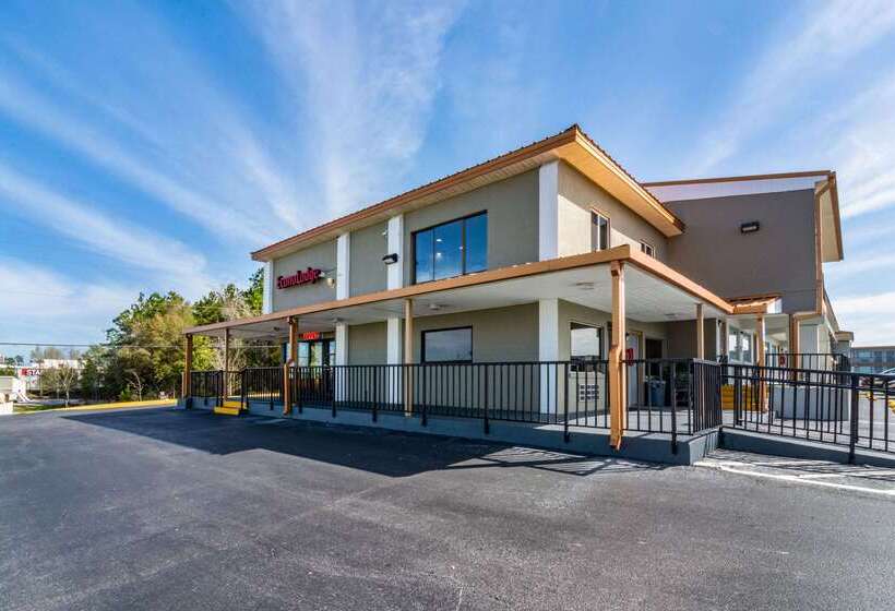 فندق Econo Lodge