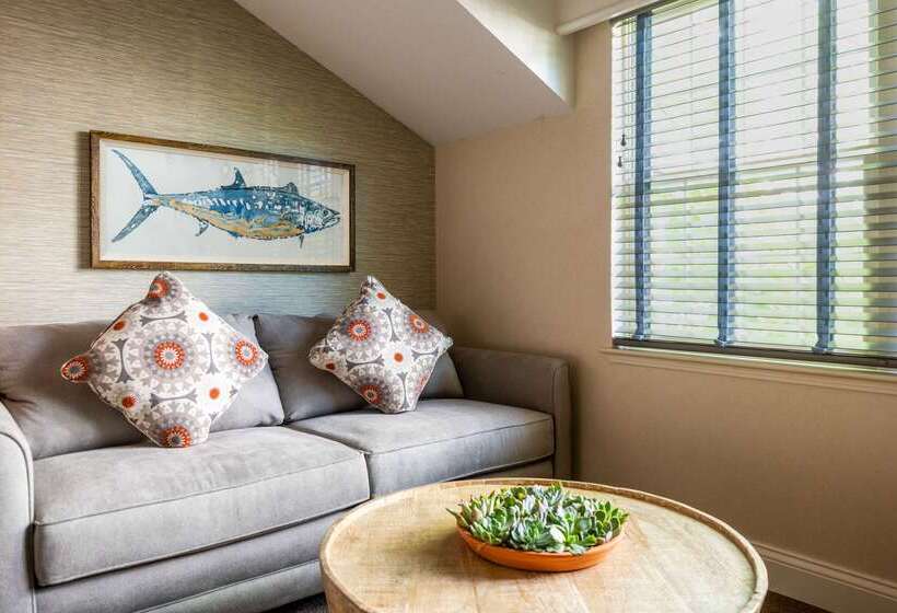 Edgar Hotel Martha S Vineyard, Ascend Hotel Collection