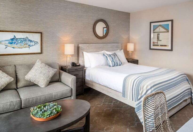 Edgar Hotel Martha S Vineyard, Ascend Hotel Collection