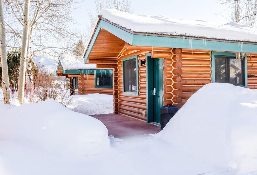 فندق Flying Saddle Resort And Steak House