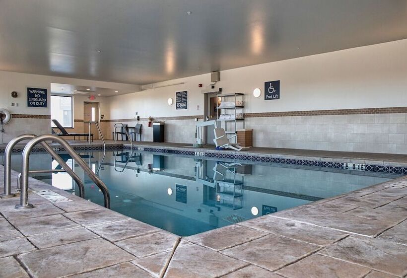 هتل Four Points By Sheraton Allentown Lehigh Valley