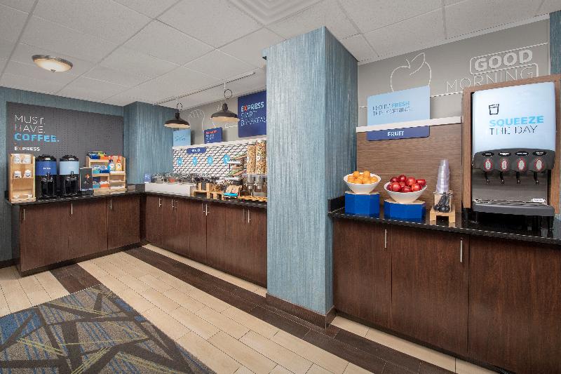 בית מלון כפרי Holiday Inn Express Washington Dc Bw Parkway, An Ihg