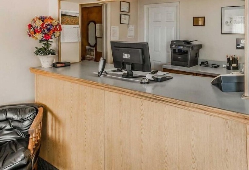 هتل Horseshoe Curve Lodge